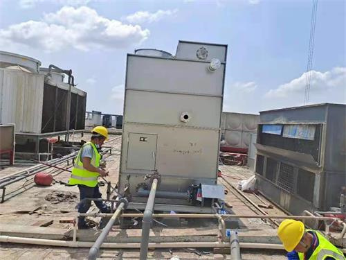 選用逆流式冷卻塔應注意哪些問題？(豐南方形逆流式玻璃鋼冷卻塔廠家)