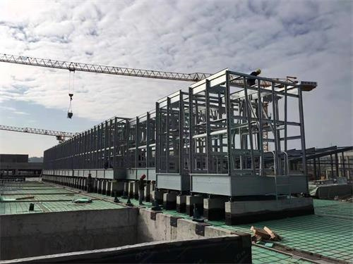 方形冷卻塔設備有什么優勢,方形冷卻塔設備