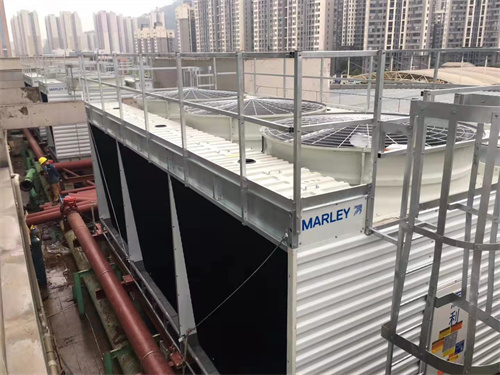 深圳閉式冷卻塔廠家針對冷卻塔集水盤和補水方式(深